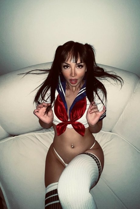 Ceces Playground actrice parfaite galerie