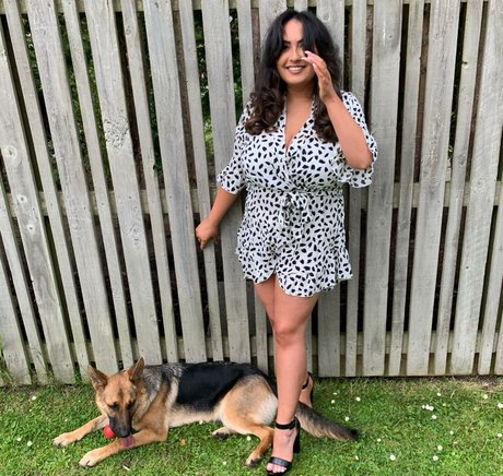 Darci Ormiston actriz atractiva imágenes