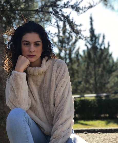 miriamvilloria star du porno belle image