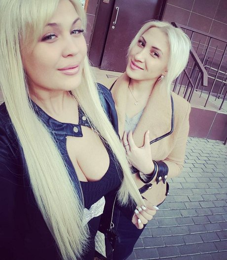 Marina Burnashova étoile chaude collection