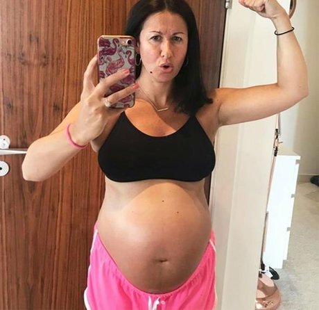 Hayley Tamaddon desnudos de estrellas porno imagen