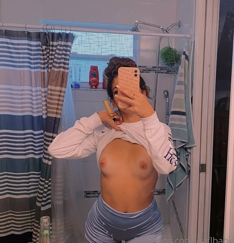 Dababyhaleigh modelo sexy archivo