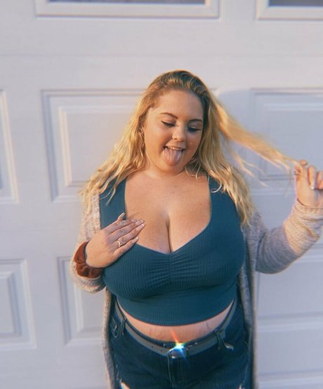 Amberly linda estrella galería