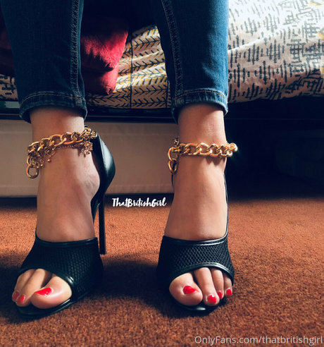 Aaliyah Yasin haut étoile photos