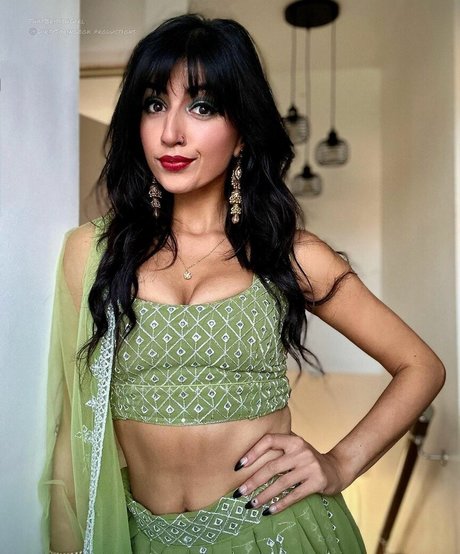 Aaliyah Yasin estrella porno fotos