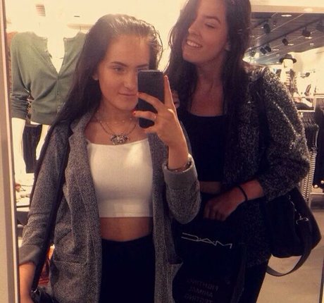 Laura Svensson modelo agradable archivo