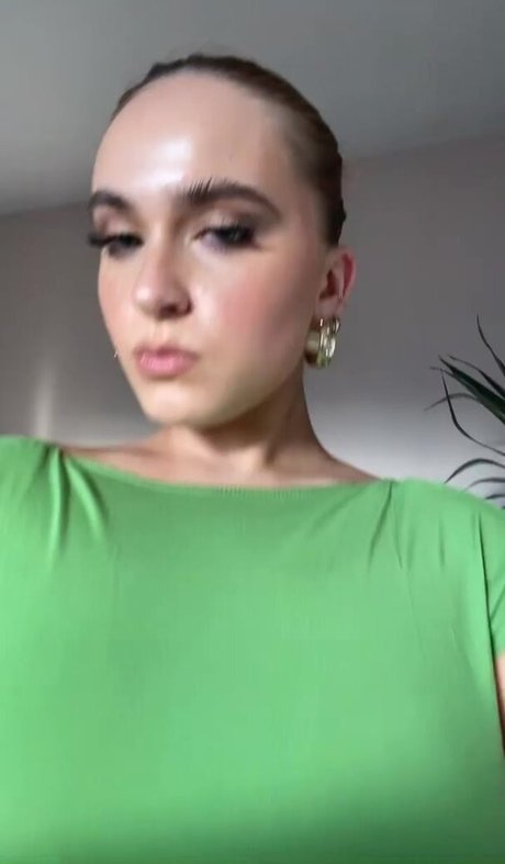 Laura Svensson actrice de grande qualité img