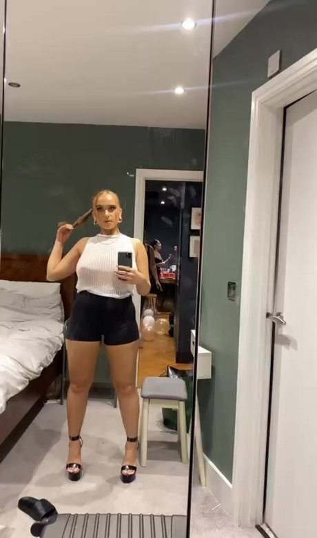 PAWG estilo perrito onlyfans desnudos porno galerías