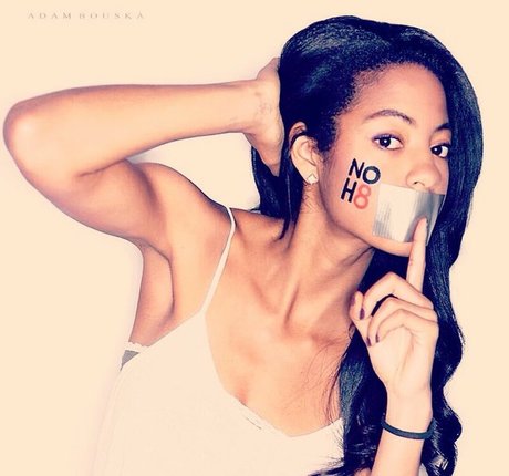 Camille Hyde modelo adulto galerías