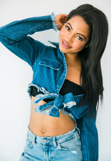 Camille Hyde belle actrice galerie