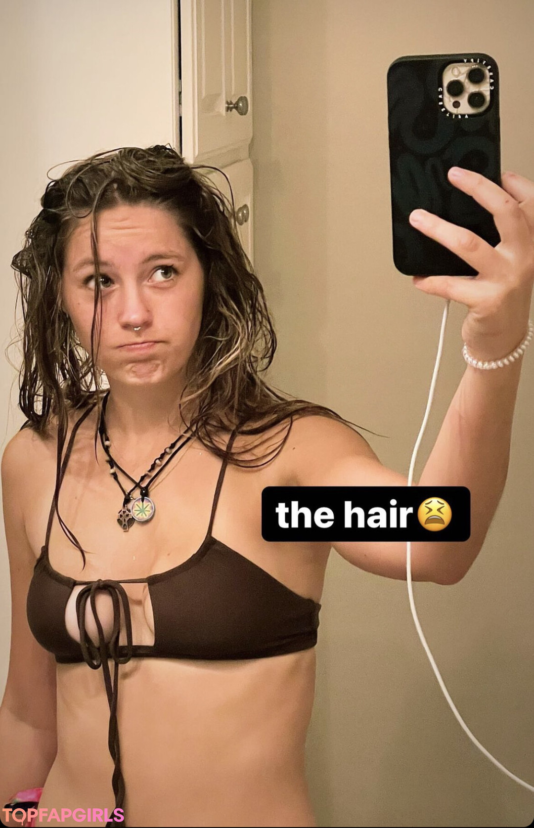 Peyton Coffee modèle érotique img