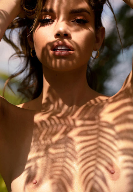 Yoli Lara star high quality image