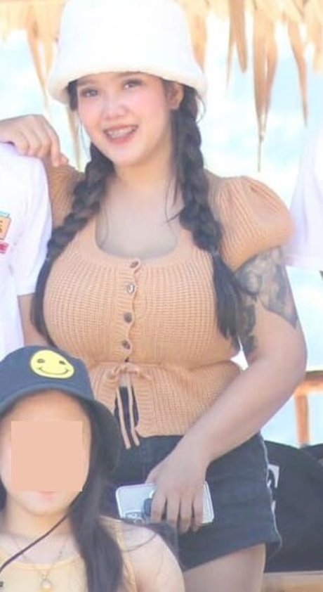 Yes Give actriz porno foto