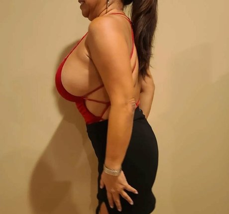 Hot Jade modelo exclusivo galería