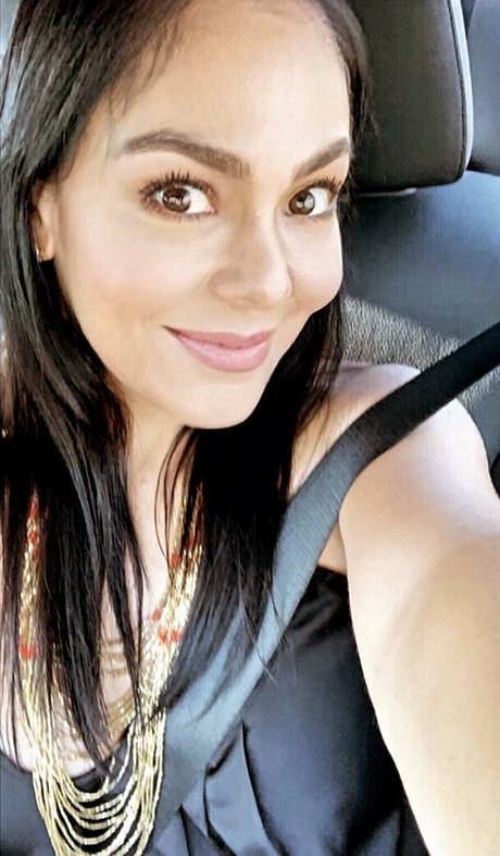 Nitu Sharma estrella caliente imágenes