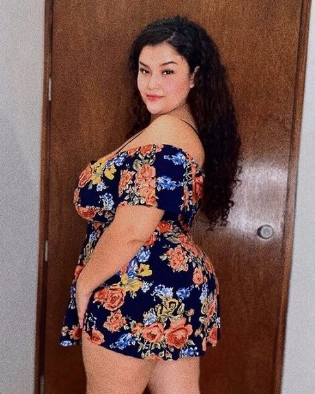 China Pocket estrella xxx imágenes