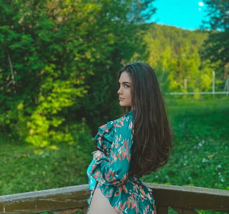 Katerina999cs actrice hd photos