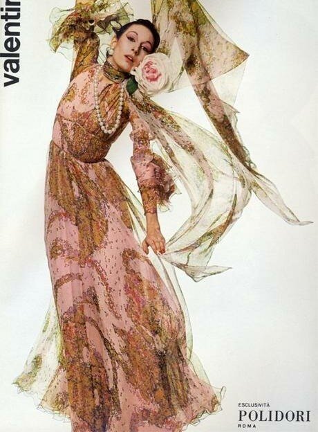 Anjelica Huston nude star pics