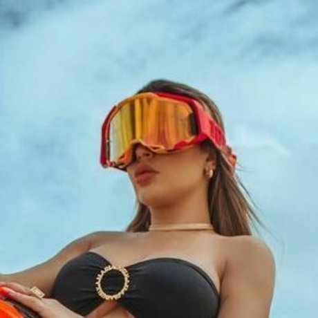 Deolane Kevin Viuva model naked galleries