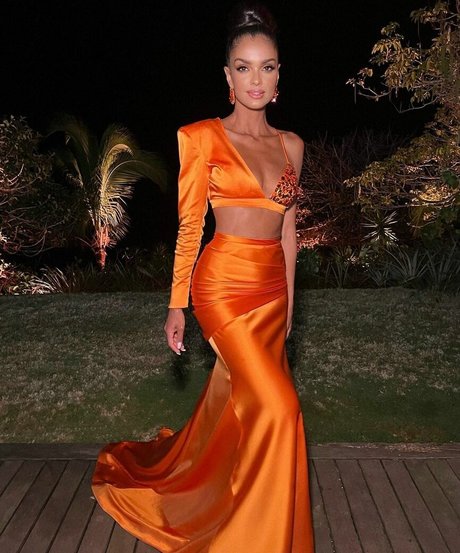 Klaudia El Dursi modelo desnudos recopilación