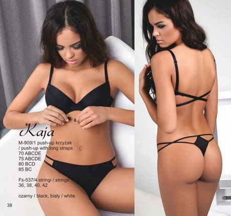 Klaudia El Dursi modelo archivo