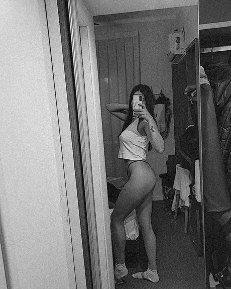 amateur deepthroat onlyfans hot nude gallery
