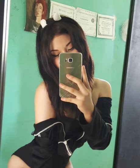 Ivon Gallardo actriz erótica fotos