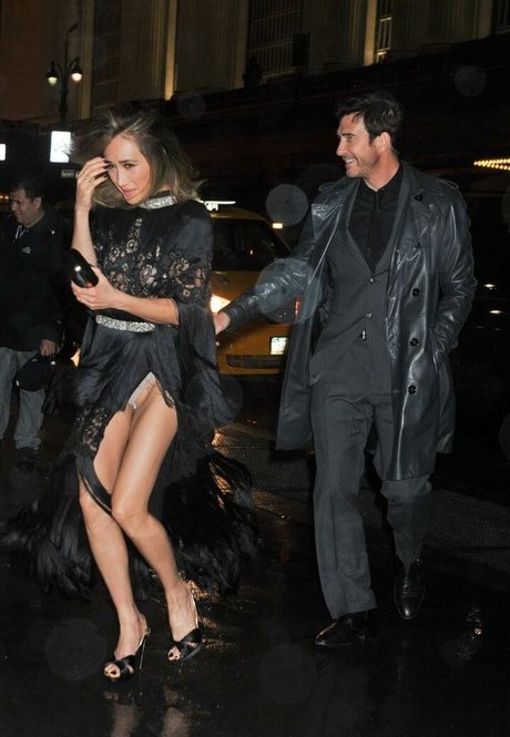 Maggie Q art de star du porno img