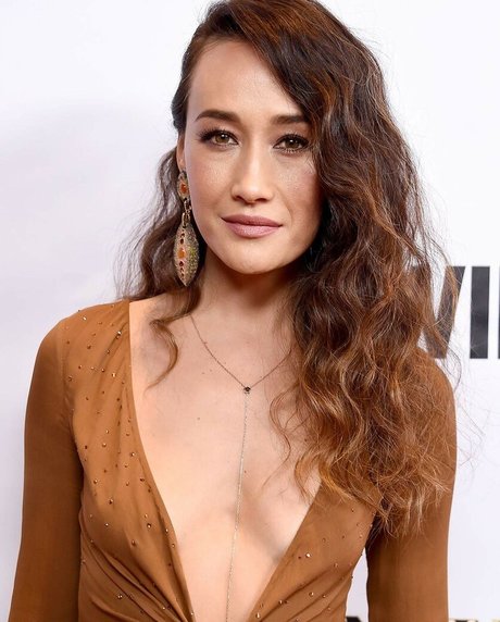 Maggie Q joli modèle galerie