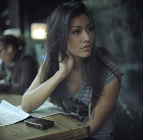 Janina Gavankar actriz de arte imagen