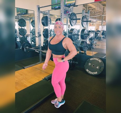 Lesbianas con strap-on onlyfans exclusivo archivo