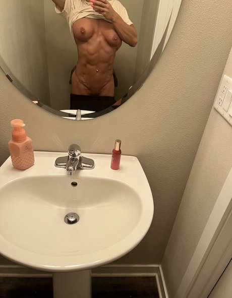 ebony tattoo onlyfans top picture