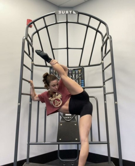 lolamoves star du porno nue img