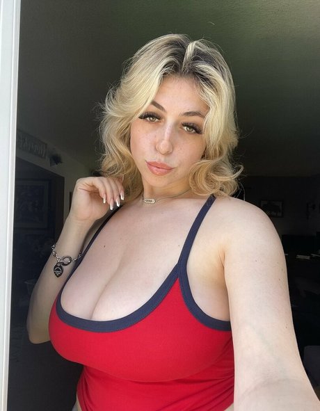 brittnboujeee Miniatura