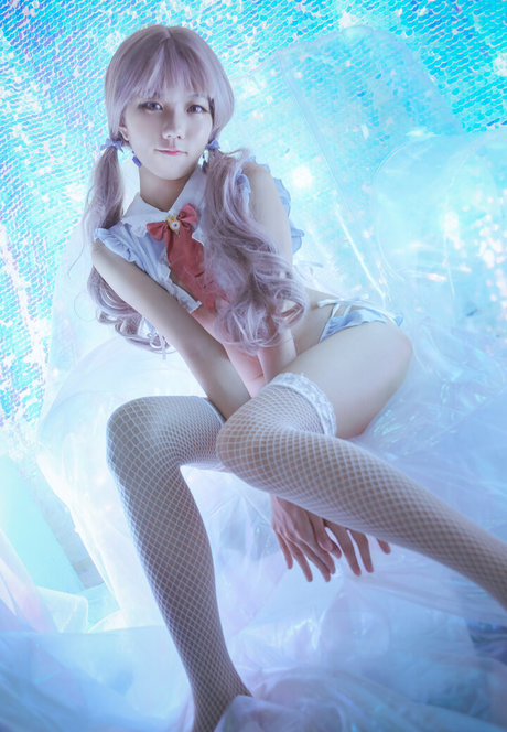 tinneh actriz de desnudos imagen