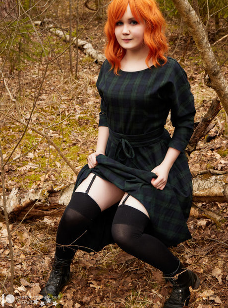 aki puff modèle des photos