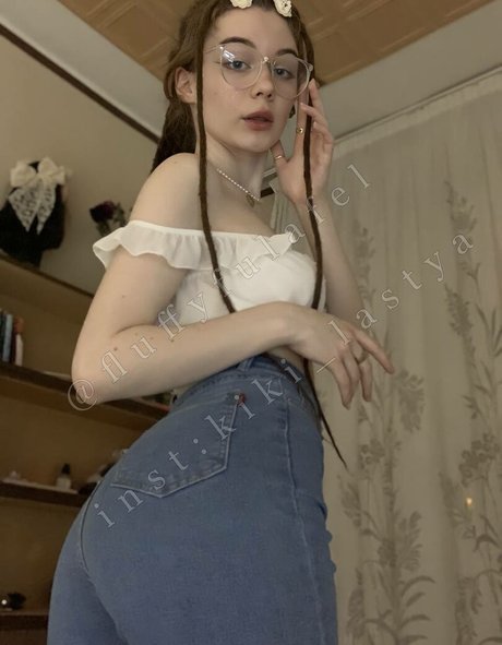 fluffyfulafel xxx model img