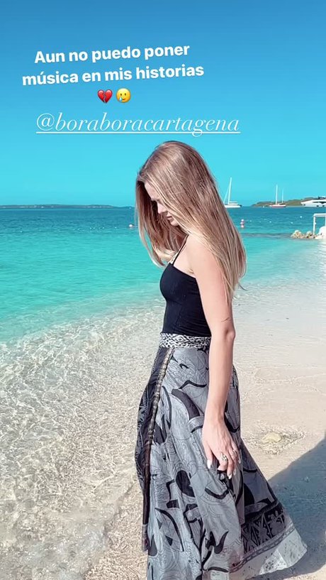 Inna Moll desnudos de estrellas imágenes