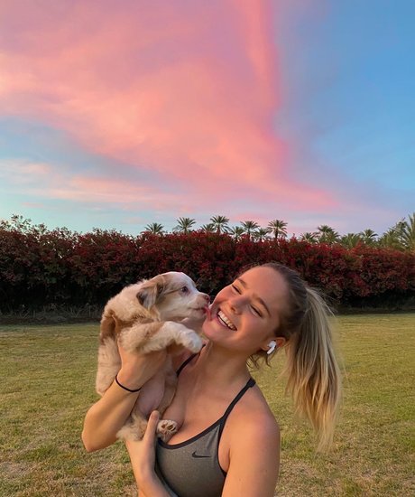 Inna Moll art star du porno galerie