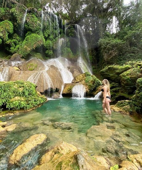 Inna Moll sexo estrella foto