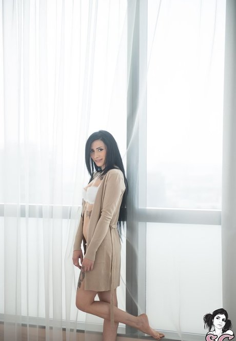 Ellie Alien ASMR desnudos estrella imágenes