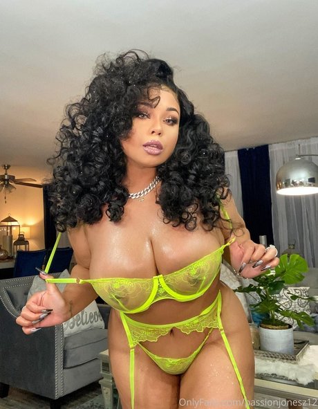 Passion Jonesz modèle photos