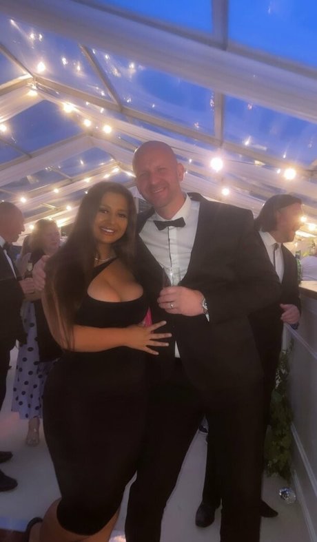 naughtybabeoxo star du porno des photos