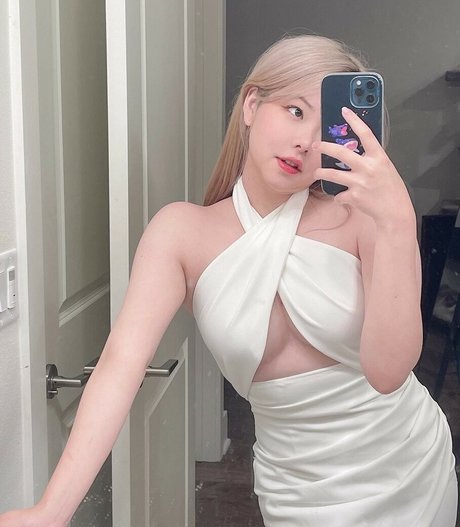 Julia Nakamura meilleure star du porno images