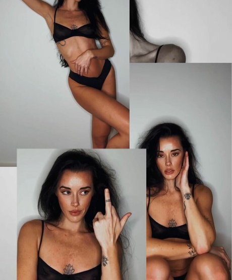 hannablelectorr naked actress pic