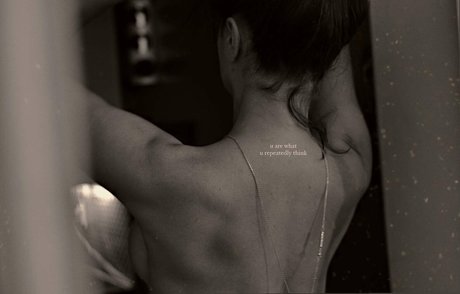 Miratwitch sexo modelo galerías