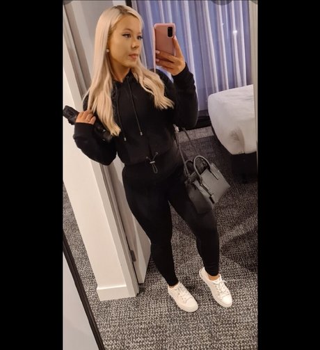 KimJade999 estrella porno xxx imágenes