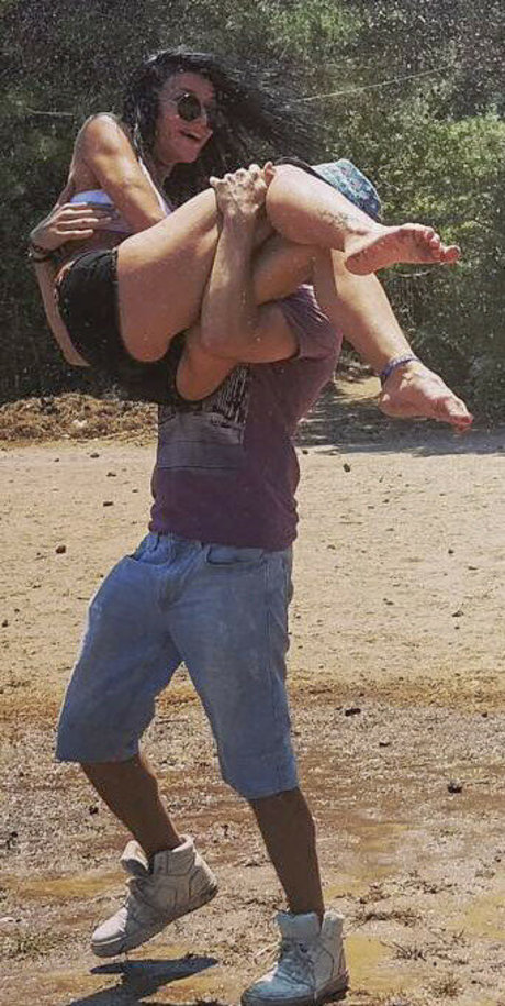 Asra Tin actrice photo