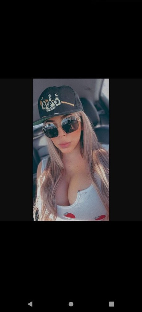 Laper Dida sexy model photos