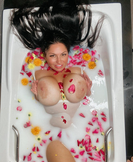 Eclipse babe estrella porno fotos